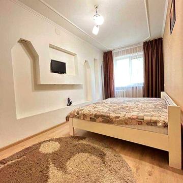 Двокімнатна квартира, гарний ремонт меблі техніка, р-н 3-ї Слобідської