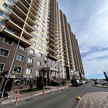 Академіка Сахарова вул., 3г