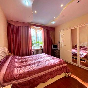 Продам 3к. Слобожанский пр., левый берег, Воронцова