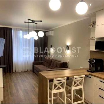 Чудова квартира з дизайнерським ремонтом, ЖК Seven ЖК Seven