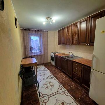 Без комісії! Вільна!Продаж! 3-К вул. Тростянецька, 12