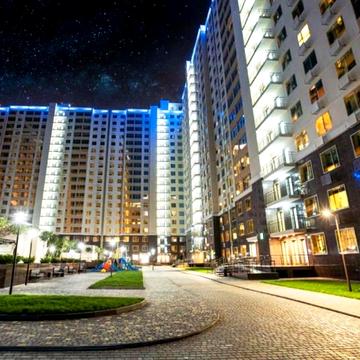 Перлинна вул., 8