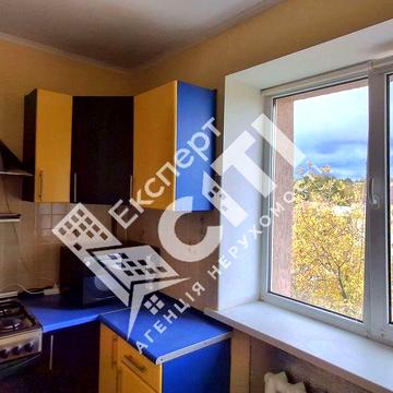 Ціна знижена.2-кімн, з меблями та технікою. "Чешка"