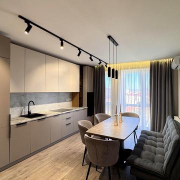 Бориса Тлехаса вул., 19