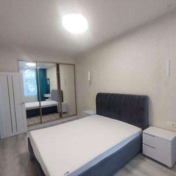 Дача Ковалевського вул., 91