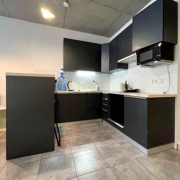 Центральна вул., 21-А