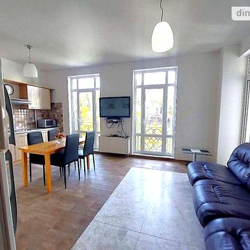 Довгострокова оренда 1к Квартира Військовий узвіз