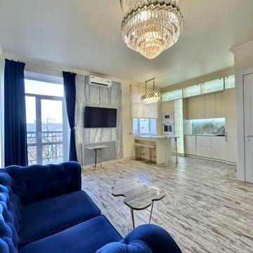 2 кімнатна квартира Центр міста вул Святомиколаівська пл. Визволення