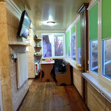 Радісна вул., 3