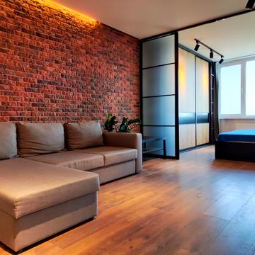 Володимира Наумовича вул. (Антонова-Овсієнка), 4