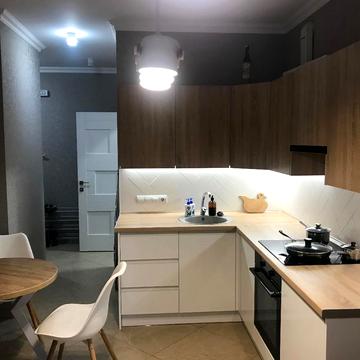 Каховська вул., 62-А