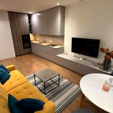 Сімферопольська вул., 2-П