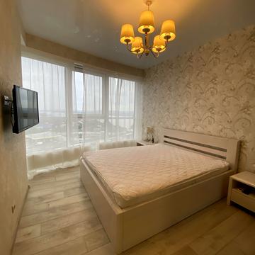 Зарічна вул., 1-В