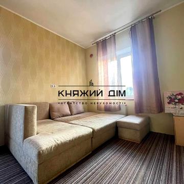 Волошкова вул., 1/5