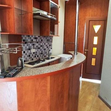 Чернишевська вул., 90