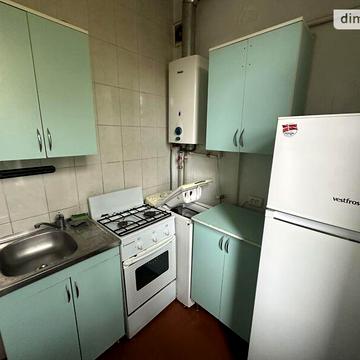 Довгострокова оренда 1к Квартира Макарова вулиця