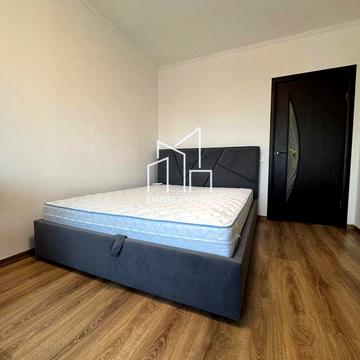 Княгині Ольги вул., 100л