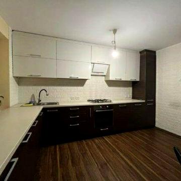 Сдам долгосрочно 4х комнатную квартиру