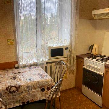 Здам 1 кімнатну квартиру. Бульвар Міхновського 8.