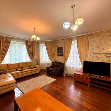 Продам Капітальний Будинок Біля Озера. Баня, Сад, Басейн, Гараж, Льох!