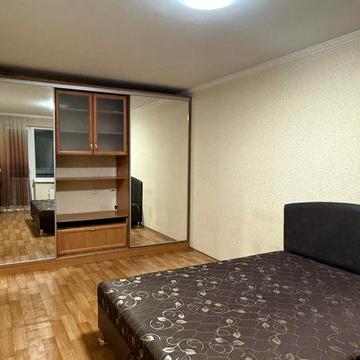 Оренда 1к квартири, митниця