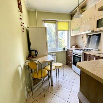 Оренда 2-кімнатної квартири по вул. Хоткевича