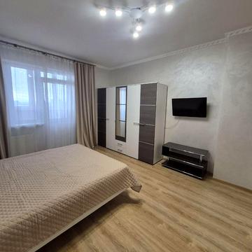 Ованеса Туманяна вул., 15-А