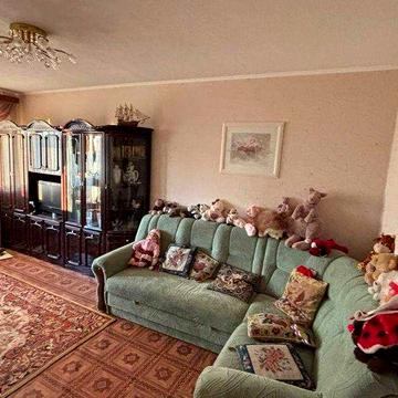 Продам 3к улучшенку 70м с  квадратным холлом, ХТЗ, Рогань, Класс