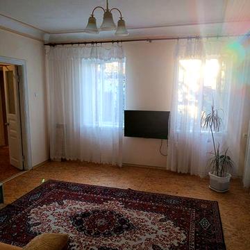 Срочная аренда большого 3к дома с баней и гаражом в Лесках