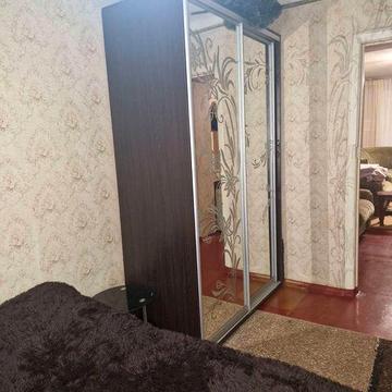 Сдается двухкомнатная  квартира, 1 этаж.  Не угловая