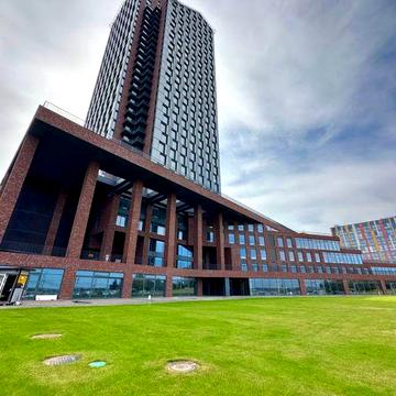 В продаже 2 к .квартира  с паркингом ЖК Mayak  ,Центр ,Набережная . ЖК MAYAK