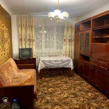 Квартира 1-й поверх у самому центрі міста від власника, продаж