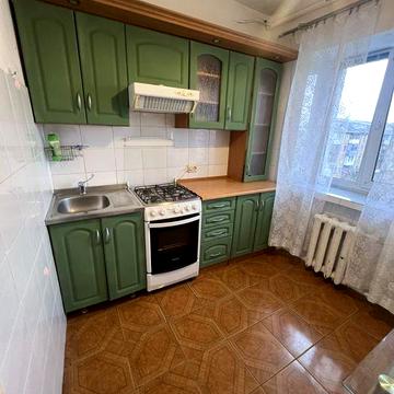 Оренда 3кім 60м проспект Каденюка (Гагаріна) 5/2  Дарниця Чернігівська