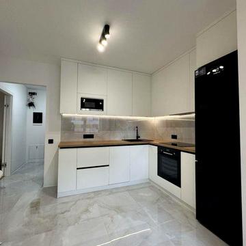 Продаж 1 кімн квартири з новим ремонтом в новобудові