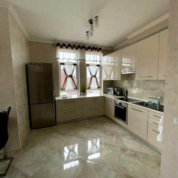 Оренда однокімнатної квартири. Адреса Недецеї 42