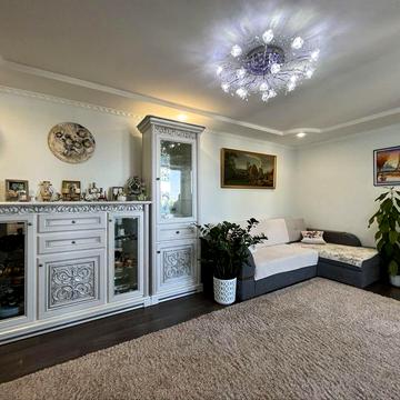 Продаж 2 кім і/о є/р цегла вул.Стуса(кемпінг)