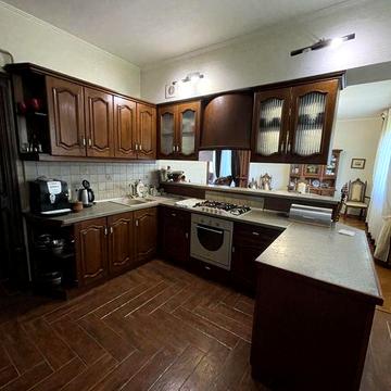 Довгострокова оренда будинку у м.Коломия.