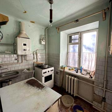 Продам 3-кімнатну квартиру