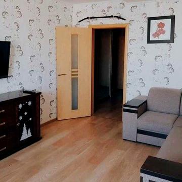 Здається 2-х кімнатна, гарне розташування, меблі, техніка, ремонт