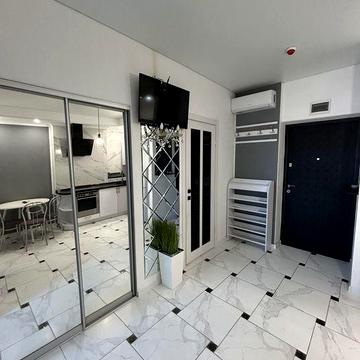 Сдам 2 ком квартиру на Марсельской