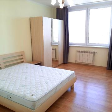 Єлизавети Чавдар вул., 7