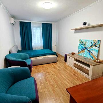 метро Мінська, метро Оболонь пішки 5-15хв, 1 кім. Перша здача!