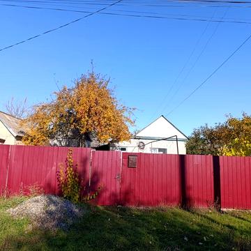 Продам будинок в місті.