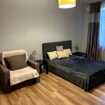 Олени Теліги вул., 35-Б