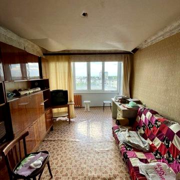 Продаж 2- во кімнатноі в центрі Украінки