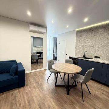 Первая сдача, ЖК Лебединий, м Харківська