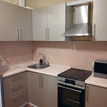 Ж.К.Жуляни  Добробутна 1 .Комунальні включені в орендну плату