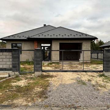 Будинок в часному секторі(Петрушки)