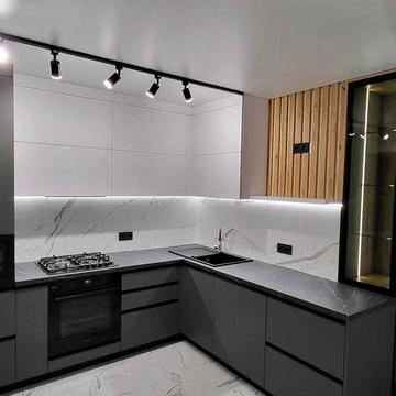 2к.ЖК СімейнийКомфорт.Євроремонт,меблі,техніка