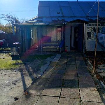 Продаж 4к Дім Незалежності вулиця